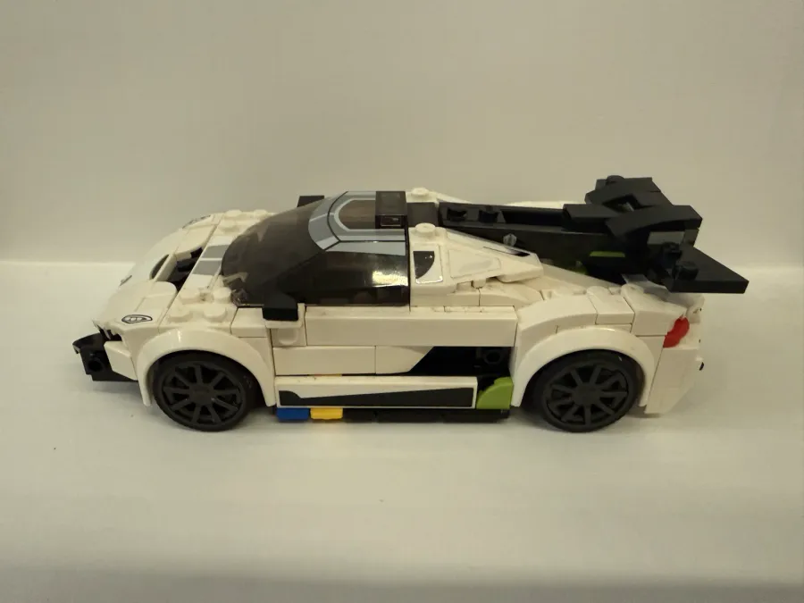 LEGO Speed Champions — Koenigsegg Jesko #76900