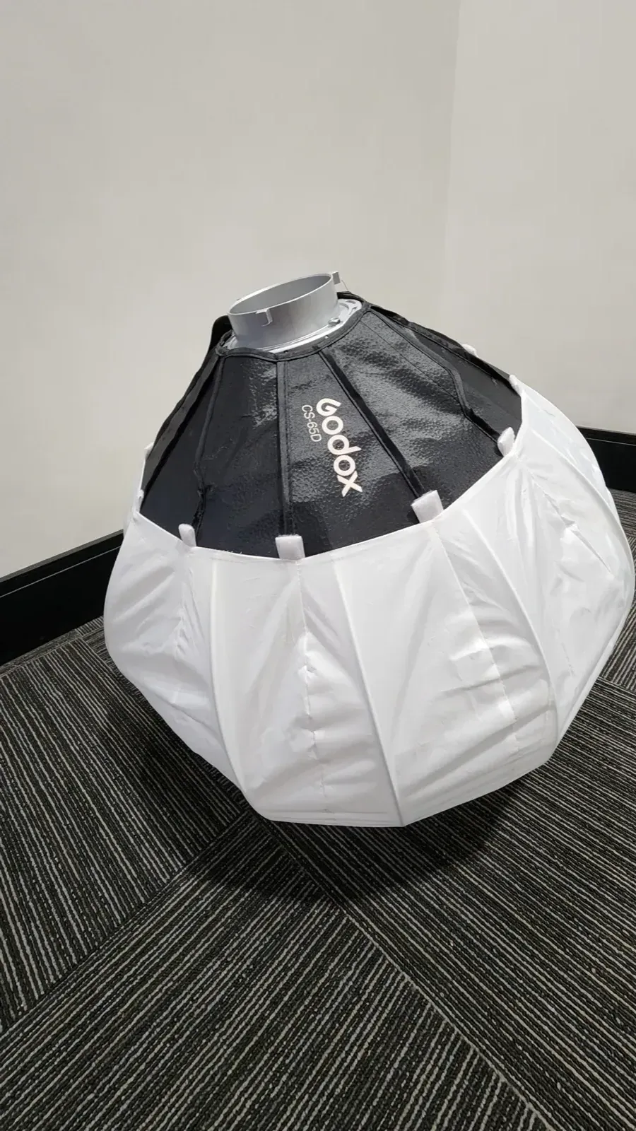Godox CS-65D — Softbox Lanterna (Balão Chinês) 65cm, Montagem Bowens