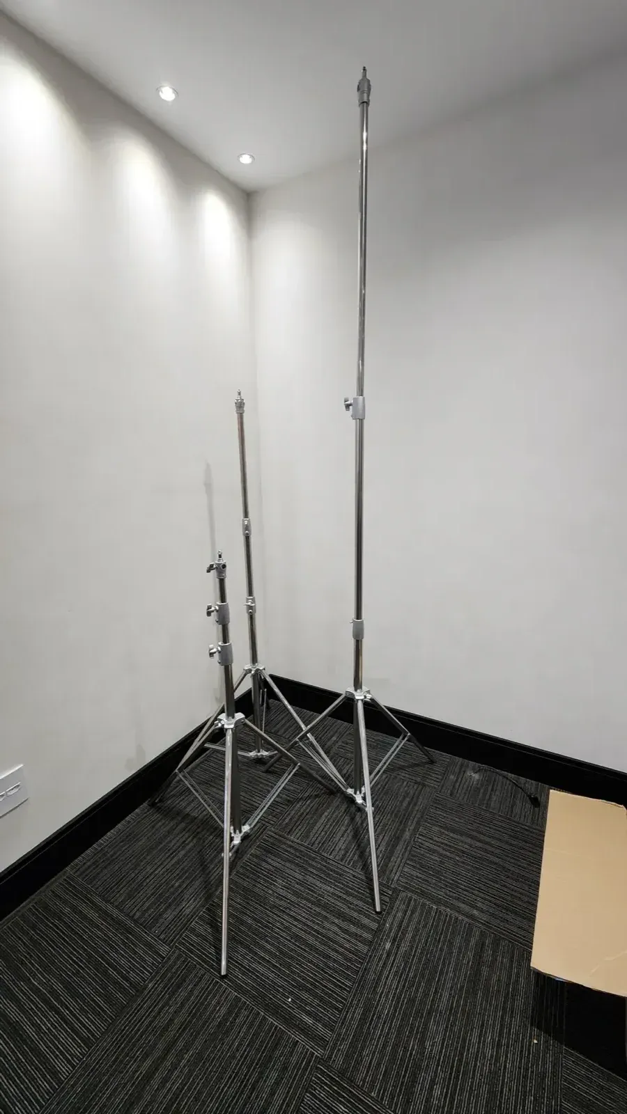Greika — Tripé Profissional para Estúdio, Aço Inox 2,8m