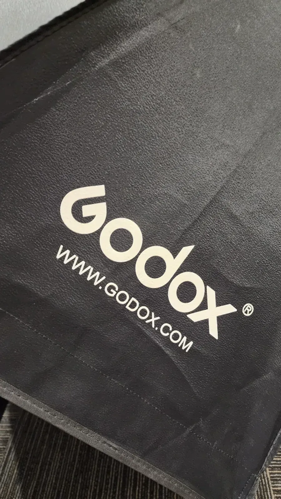 Softbox Octagonal Bowens Godox 95cm com Grid Colmeia