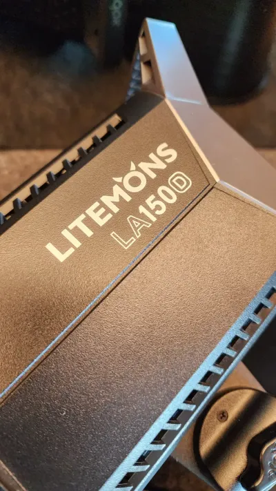 Godox Litemons LA150D — Iluminador LED Bivolt 190W, Montagem Bowens