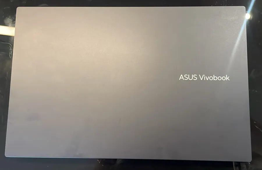 ASUS Vivobook 15 - i5-12450H, 8GB, 256GB SSD - X1502ZA-EJ1755W