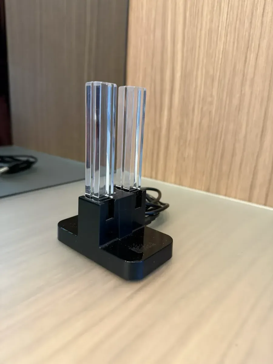 Suporte com Cabo USB para Joy-Con / Nintendo Switch