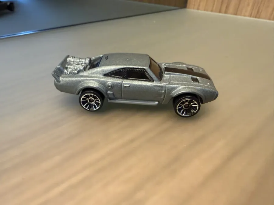 Hot Wheels Fast & Furious — Ice Charger