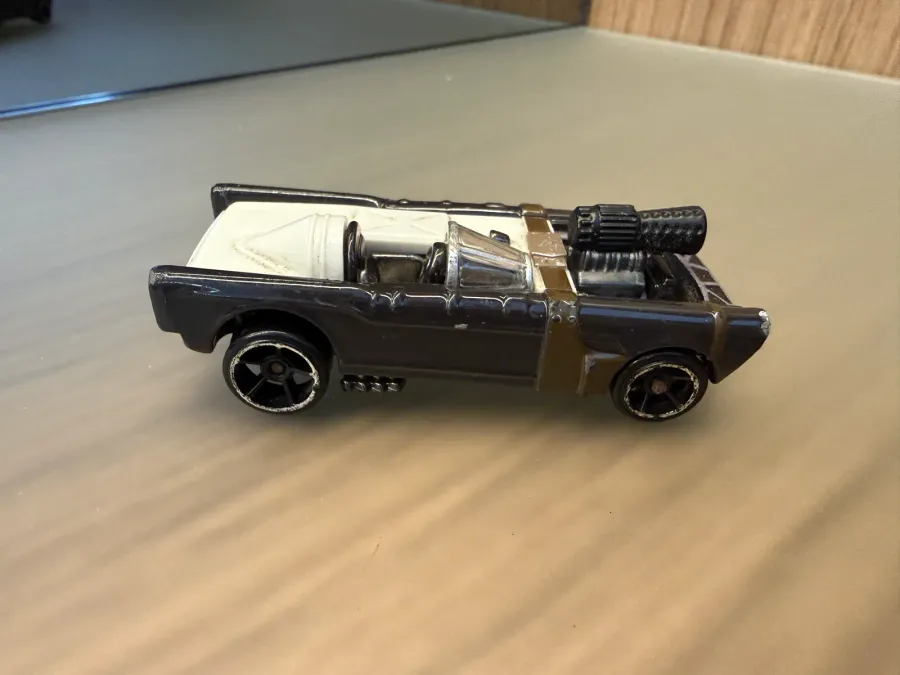 Hot Wheels Star Wars Character Cars — Han Solo
