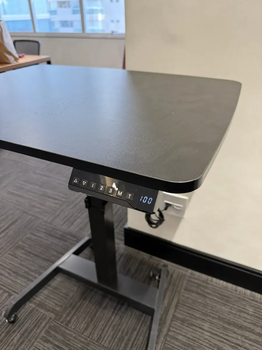 Mesa Elétrica de Altura Regulável Slikdesk Flex Pro — 80x60cm, com Rodízios