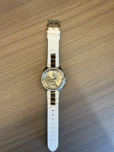 Relógio Tommy Hilfiger Feminino Multifunção Dourado