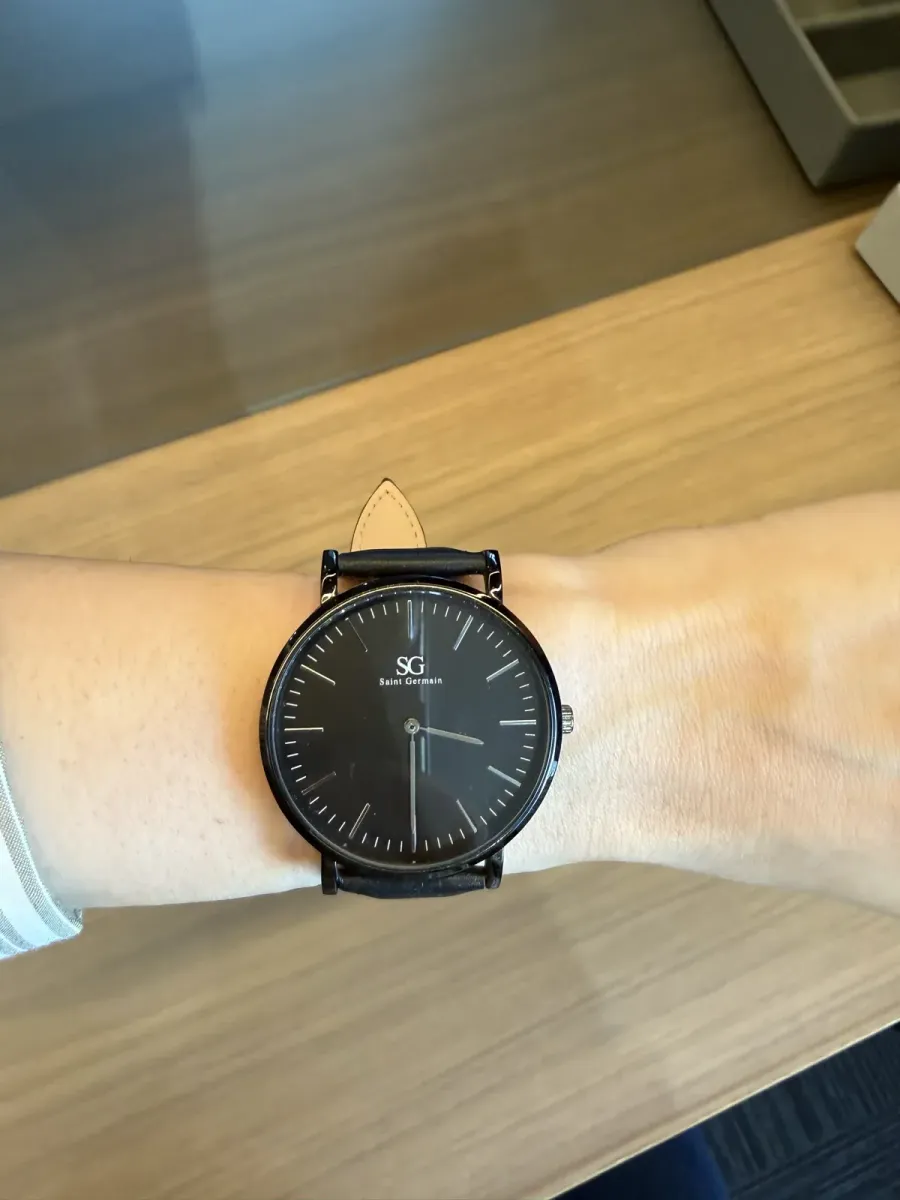 Relógio Saint Germain Preto — Minimalista, Couro Preto