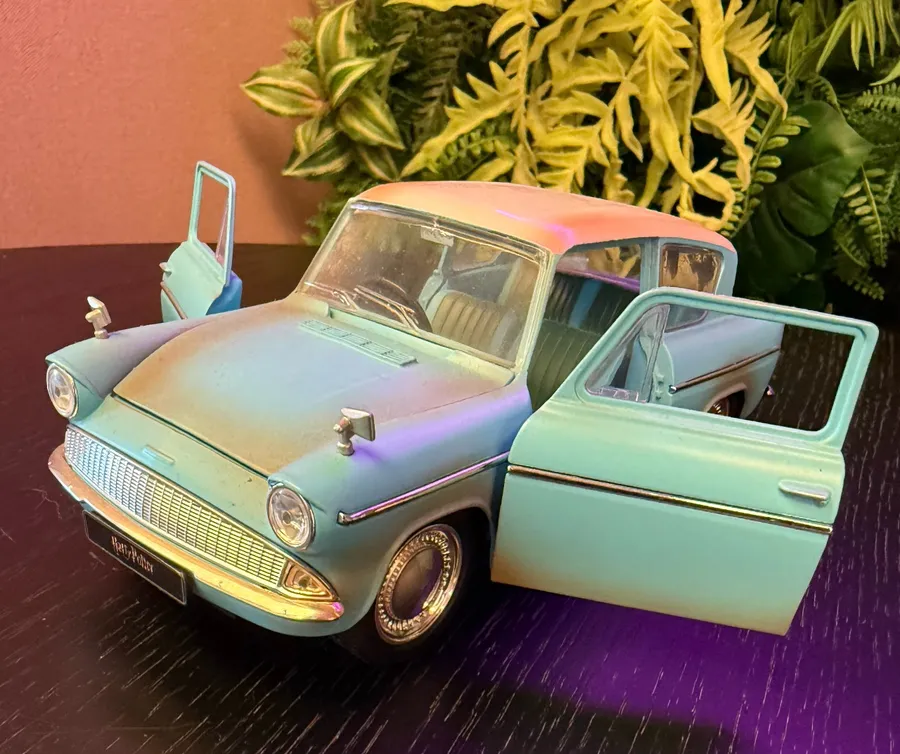 Miniatura Ford Anglia 1959 1:24 — Harry Potter (Jada Toys 31127)
