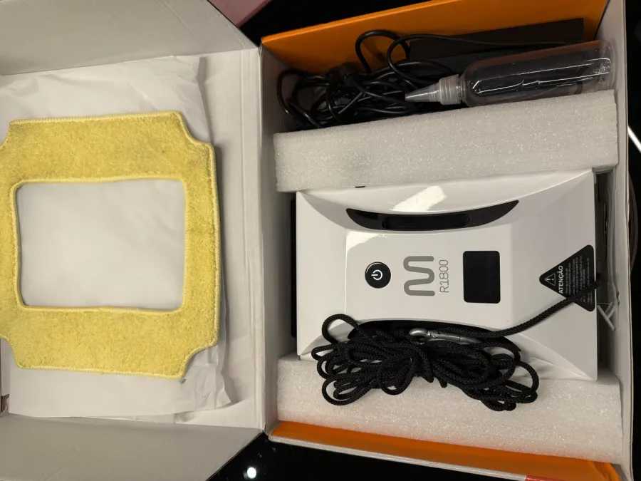 Robô Limpador de Vidros Multi CleanBot Aqua R1800 — Bivolt