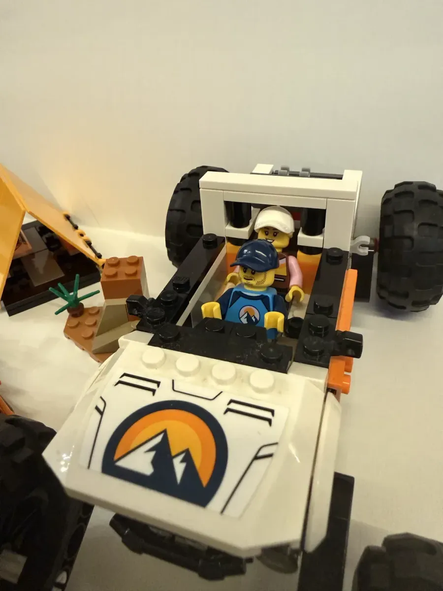 LEGO City — Aventuras Off-Road 4x4 #60387